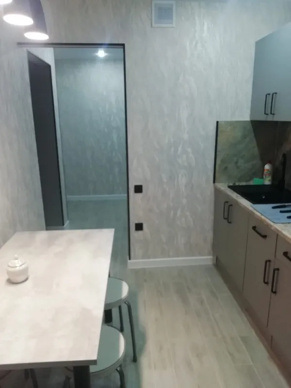 Угол наружный алюминиевый УО 01-27.2700.059