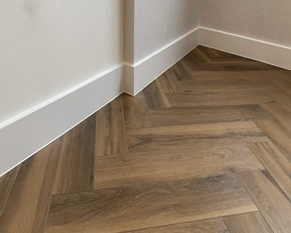 Плинтус ХДФ Dollken Cubu Flex Life XL 80 мм х 2,5 м 5012 Белый