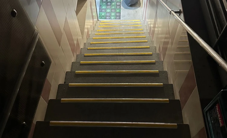 Порог угловой ПУ 71.2700.203 Шоколад