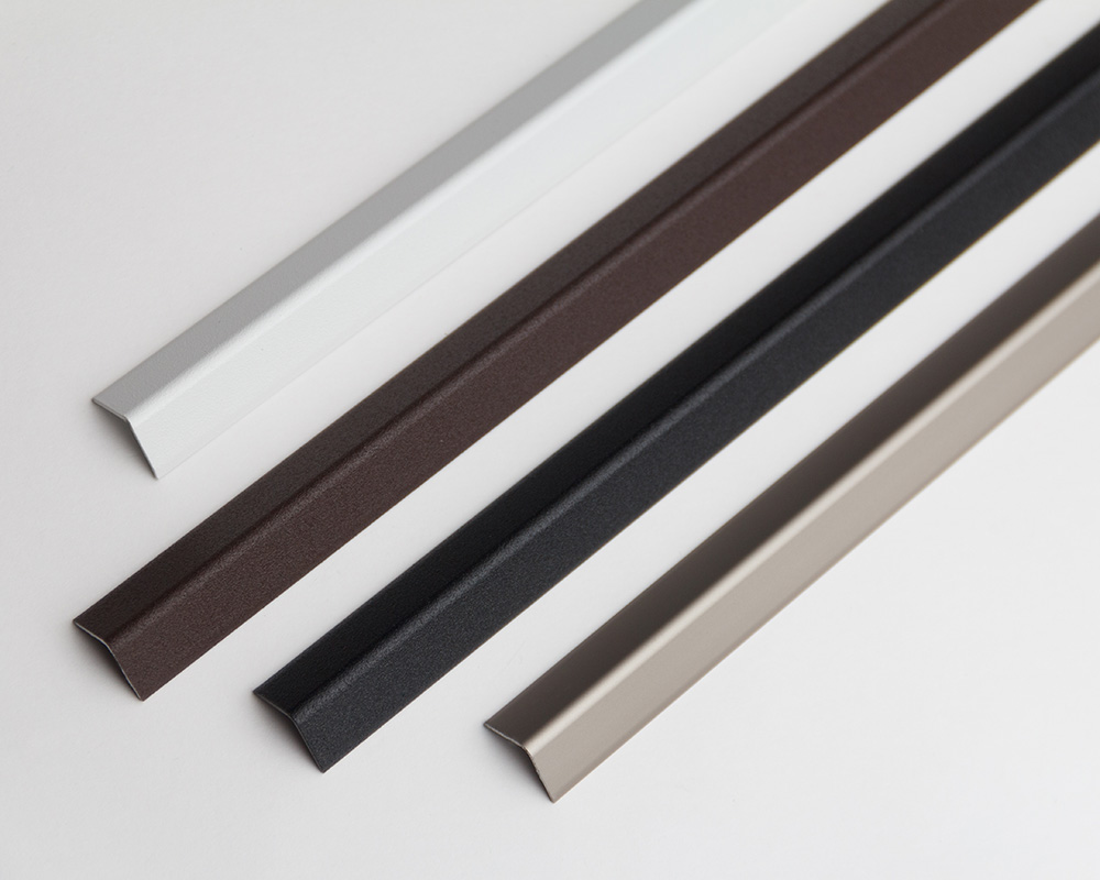 Угол наружный алюминиевый УО 04-27.2700.059